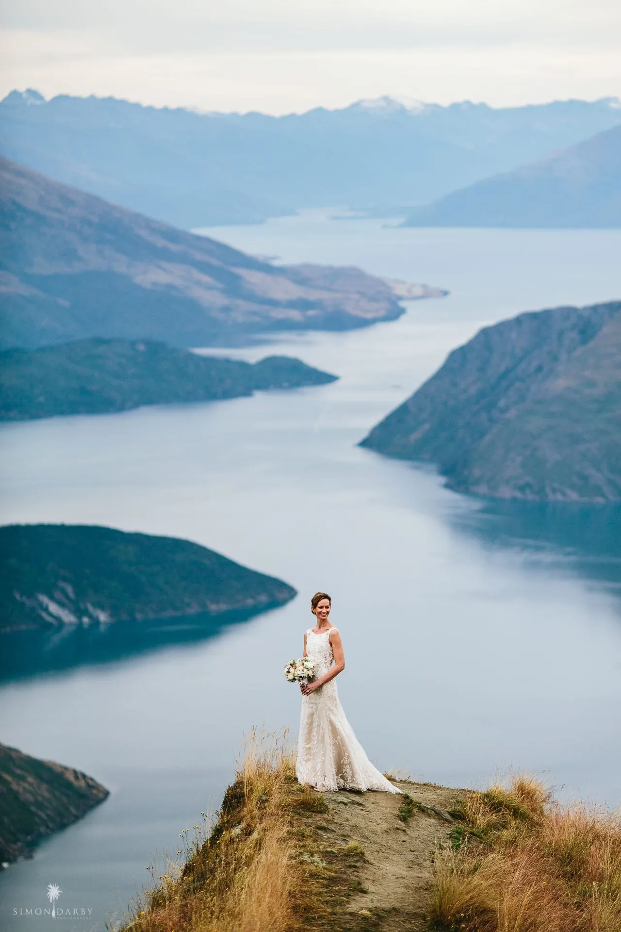 A helicopter elopement on Coromandel Peak above Lake Wānaka